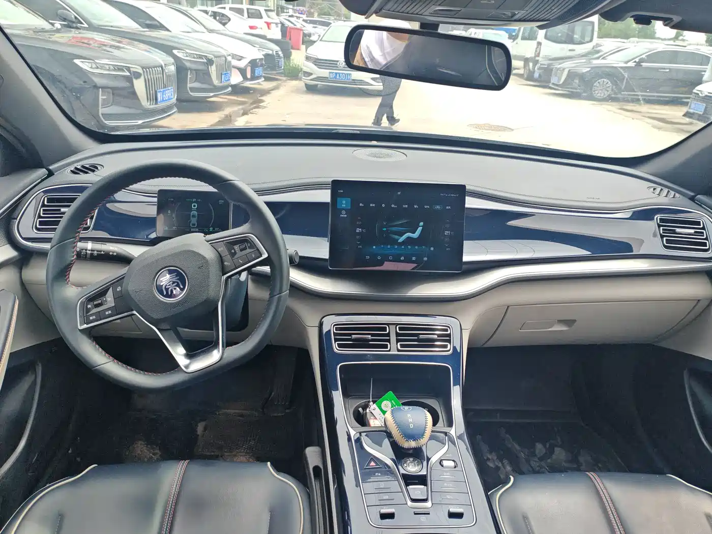BYD Qin PLUS 2021 DM-i 55KM Flagship фото 5