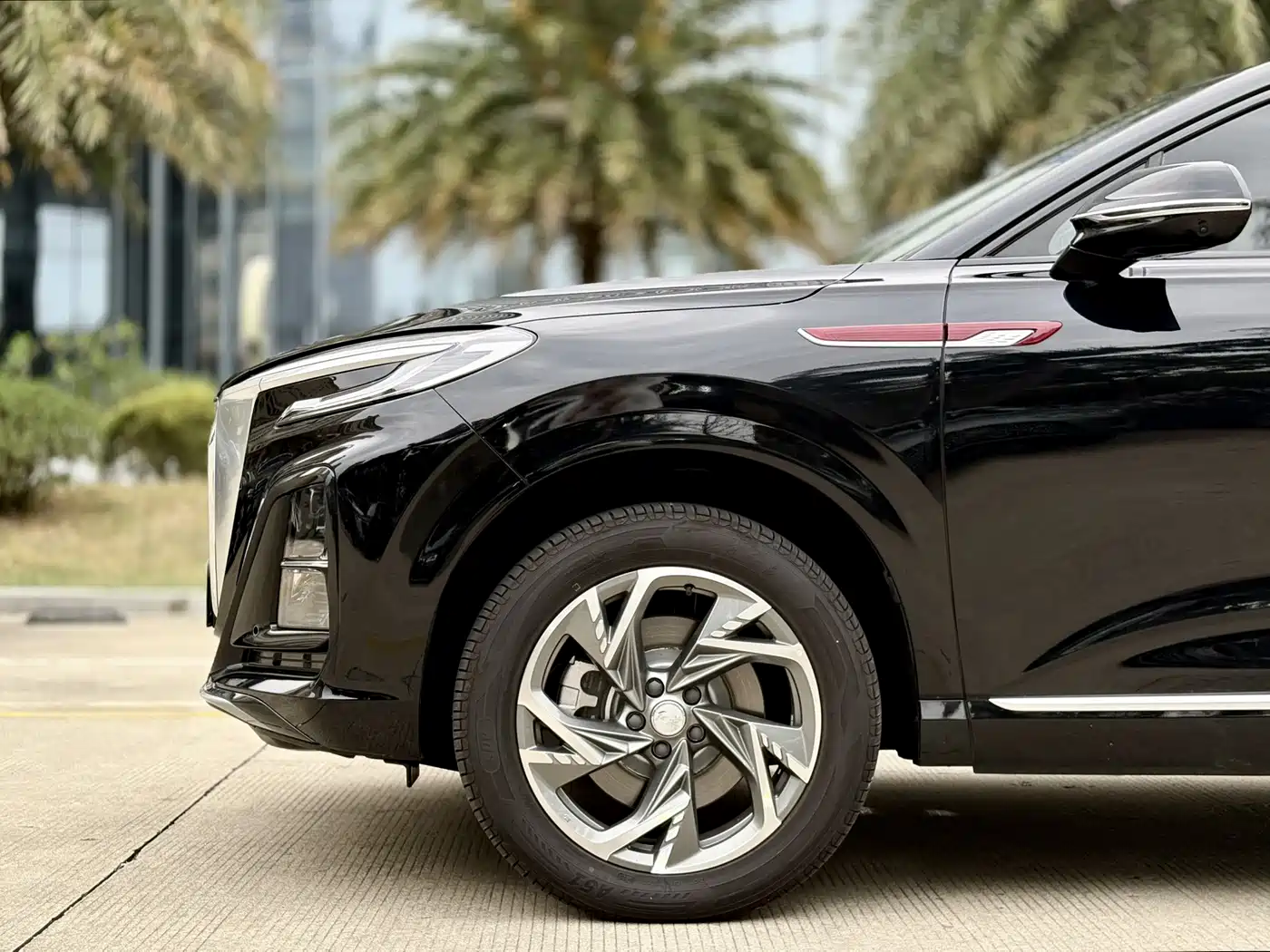 Hongqi HS3 PHEV 2025 125km Jingwei 2 Million Commemorative Edition фото 23