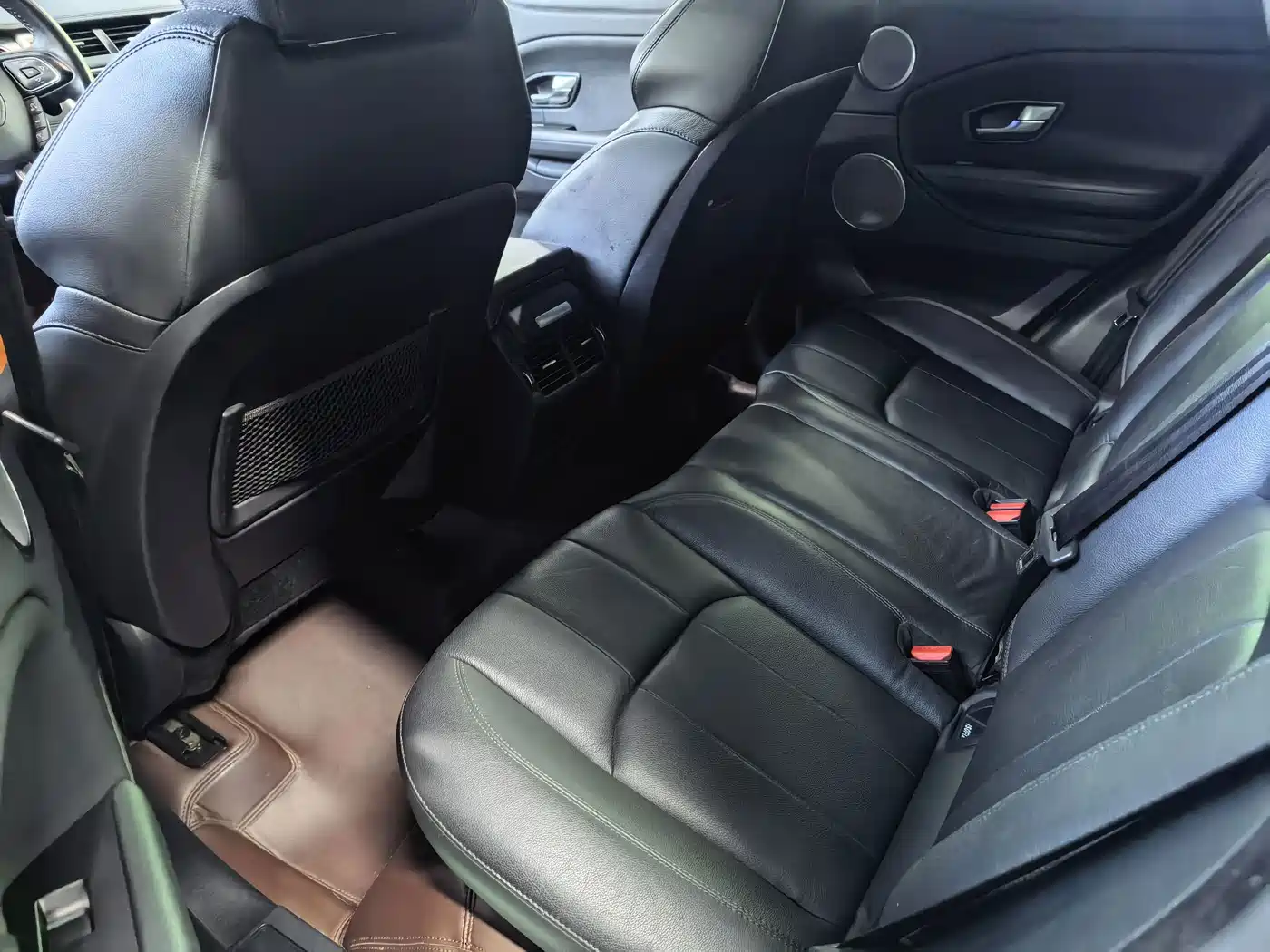Фото 9 - Land Rover Range Rover Evoque