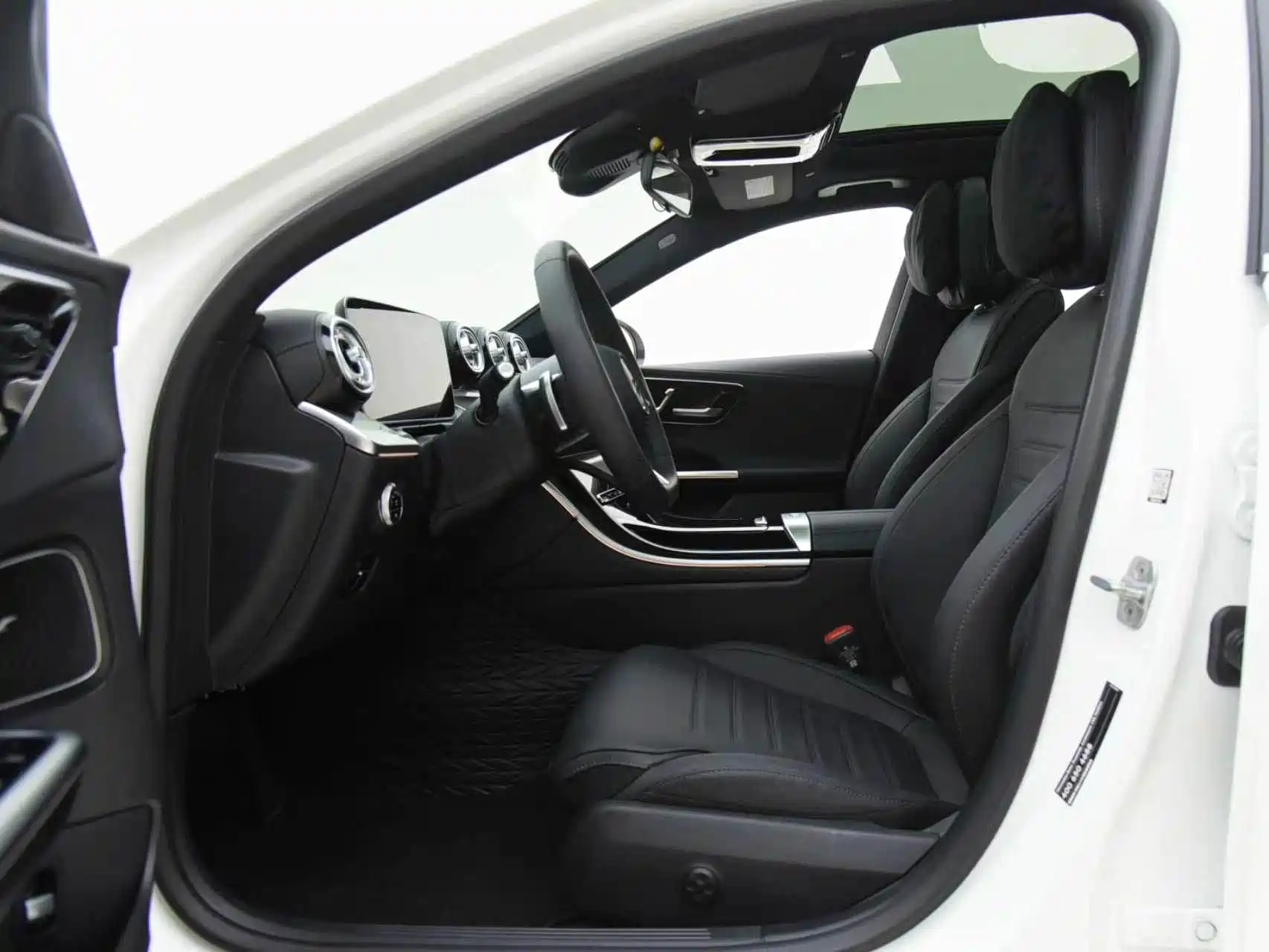 Фото 6 - Mercedes-Benz C-Class