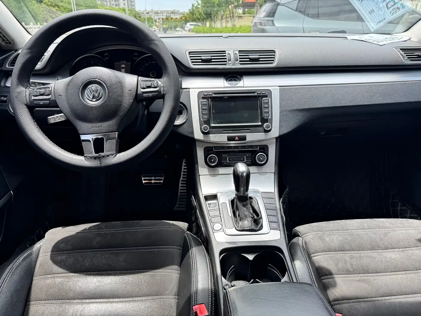 Volkswagen FAW-Volkswagen CC 2012 Model 2.0TSI Luxury фото 10
