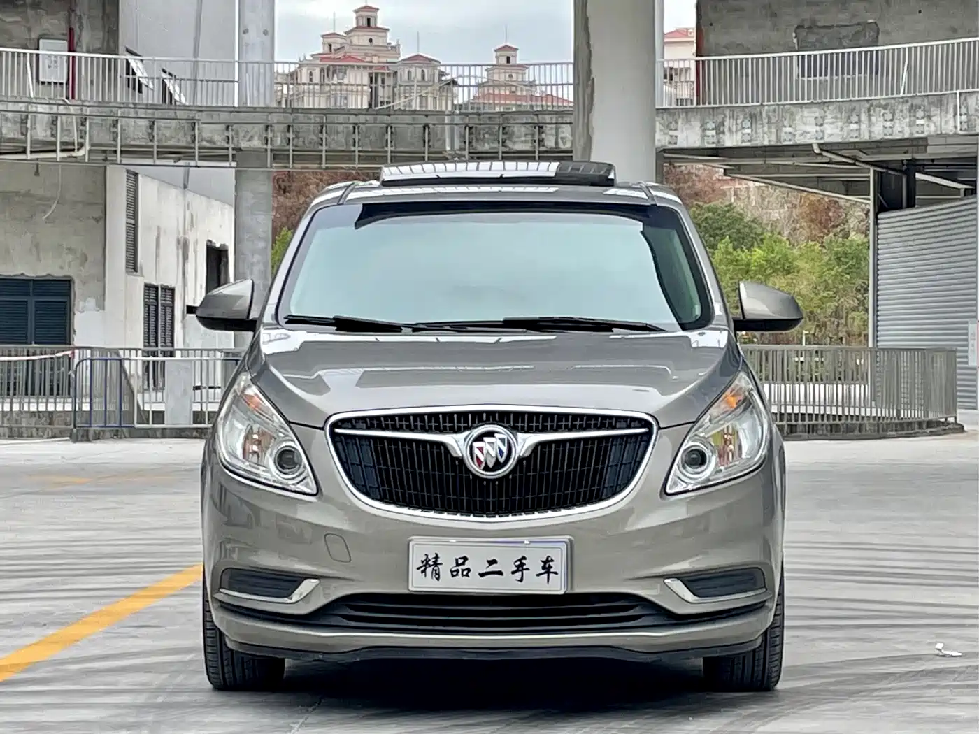 Buick GL8 2018 28T Luxury Model China VI фото 2