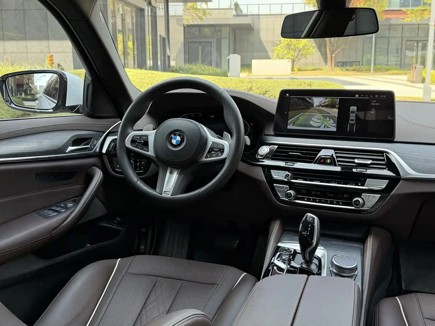 BMW 5 Series 2021 530Li Leading M Sport Package фото 6