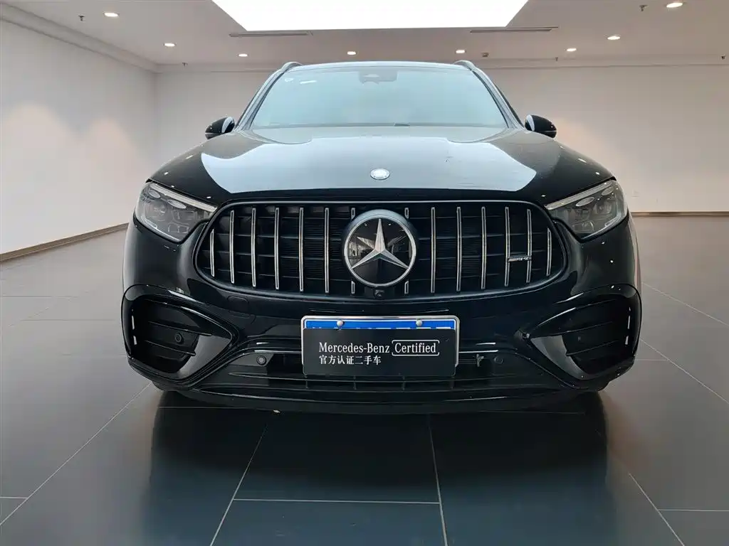 MERCEDES-BENZ GLC AMG