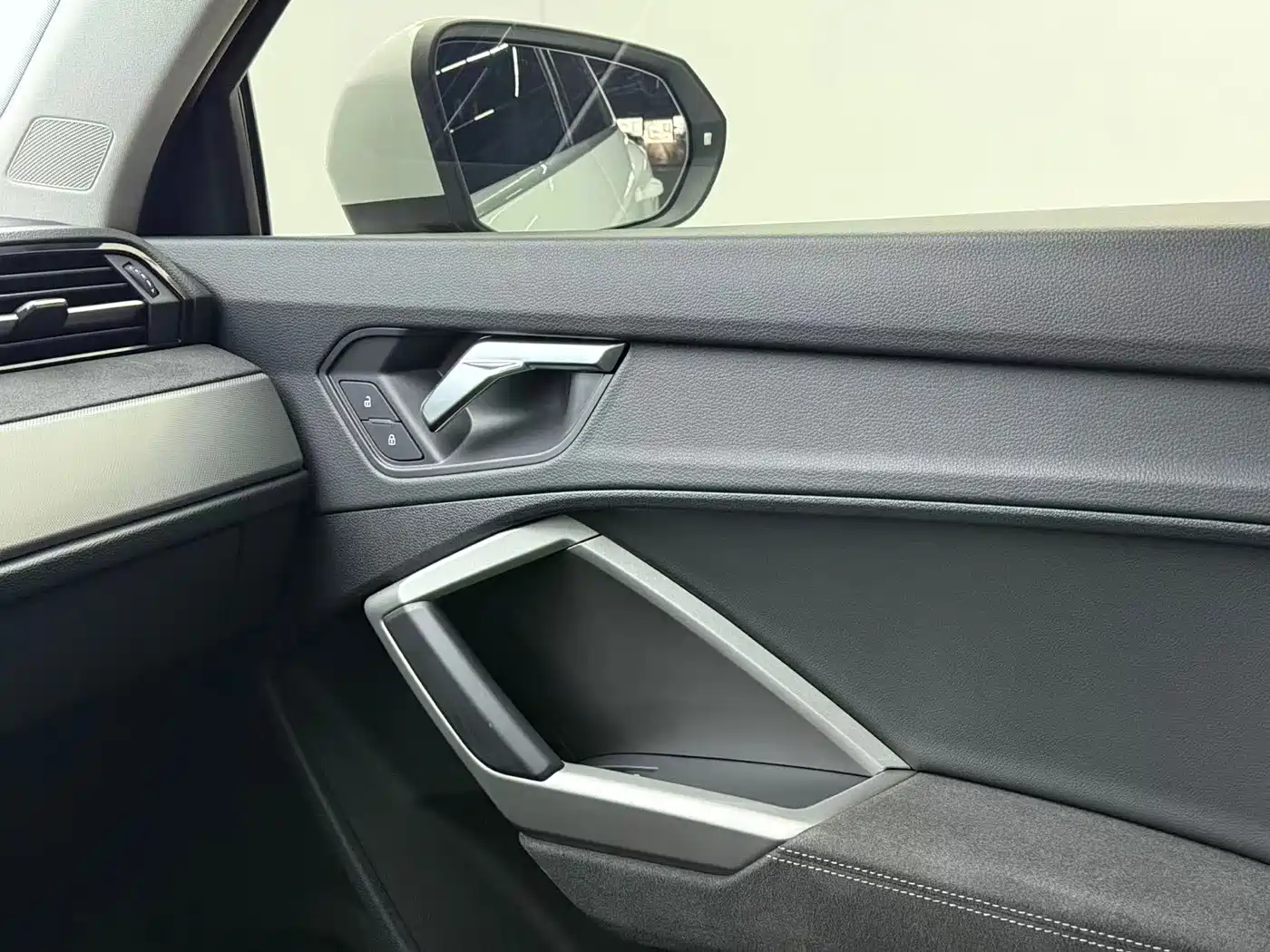 Audi Q3 2022 35 TFSI Progressive Dynamic фото 9