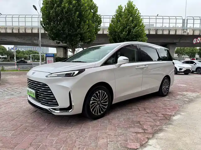 Buick GL8 Земля, Престиж
