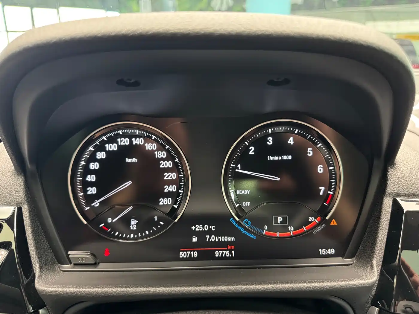 BMW 1 Series 2022 120i M Sport Shadow Edition фото 10