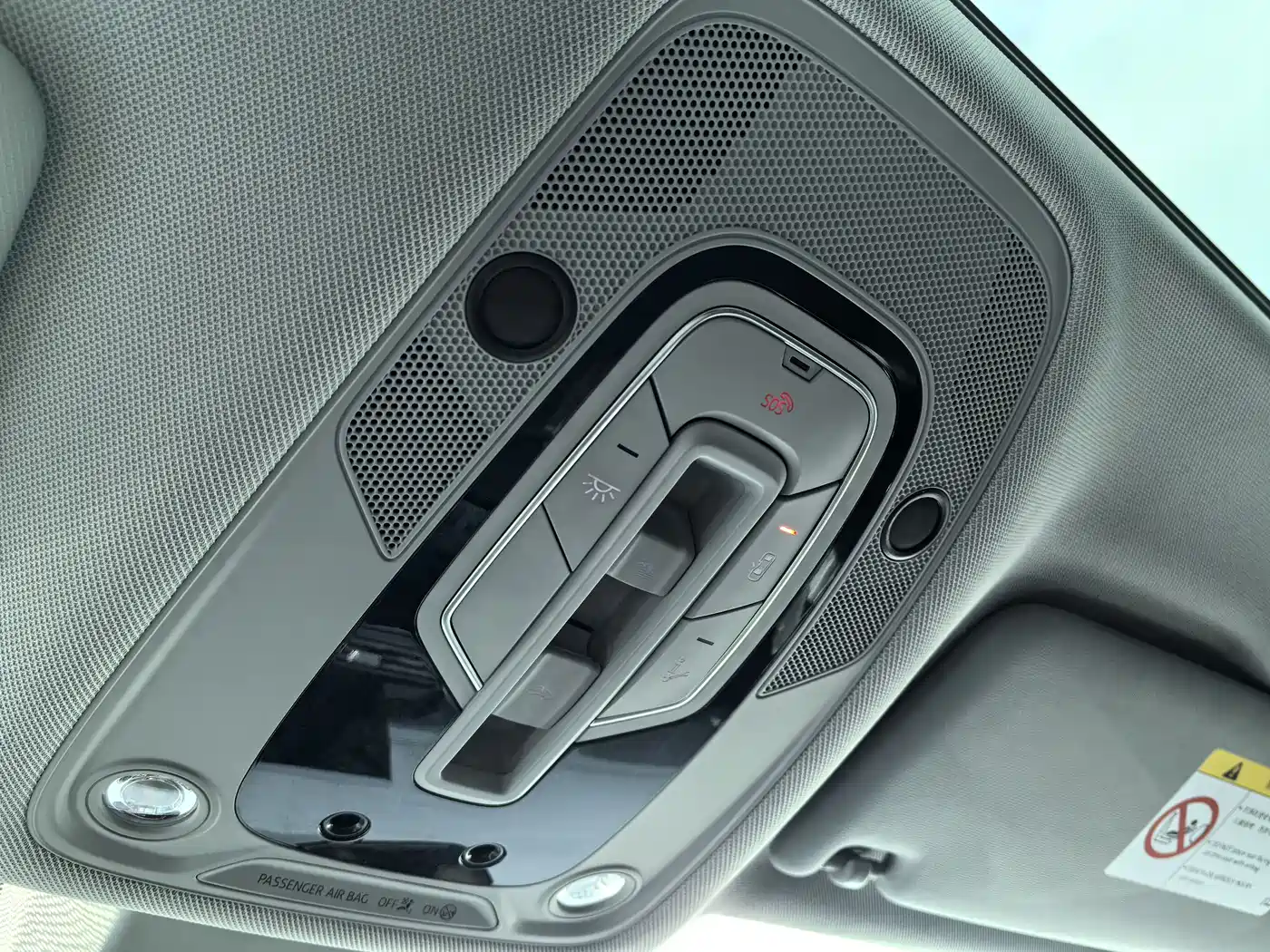 Фото 24 - Audi Q5L