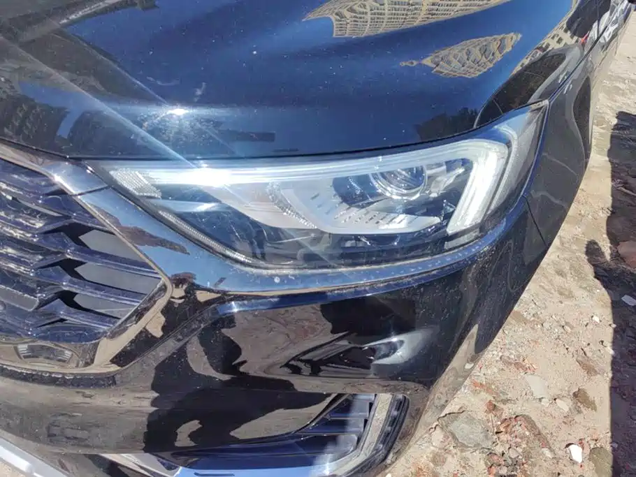 Фото 5 - Ford Edge