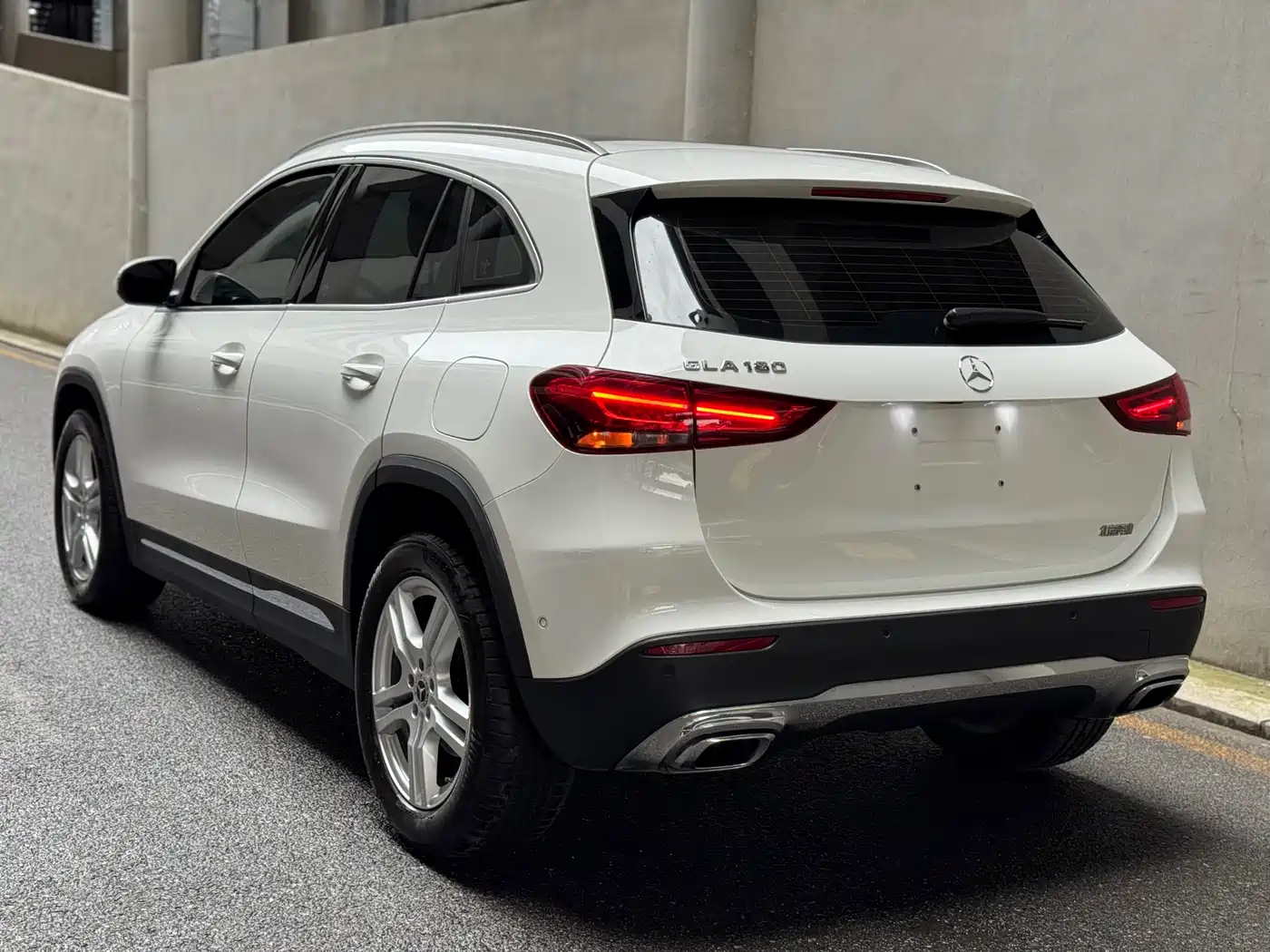 Mercedes-Benz GLA 2022 2022 Model GLA 180