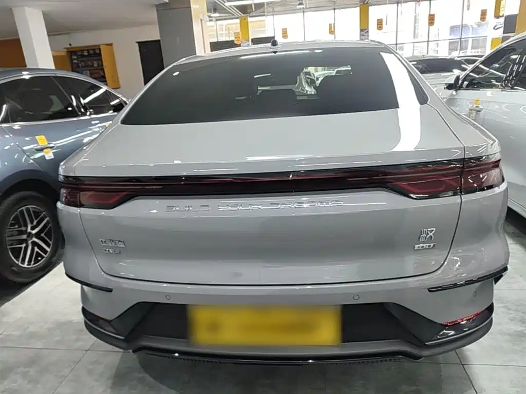 BYD Han 2025 DM-i Smart Driving Edition 125KM LiDAR Flagship фото 6
