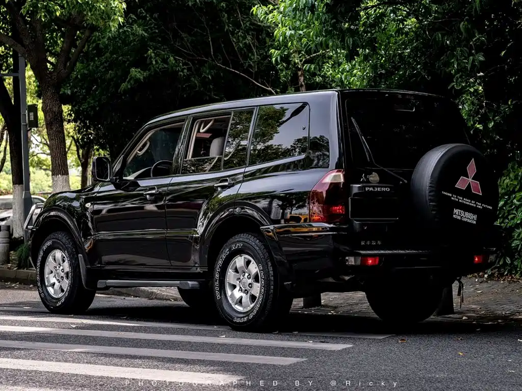 Mitsubishi Pajero 2007 2008 V73 3.0L MT GLS