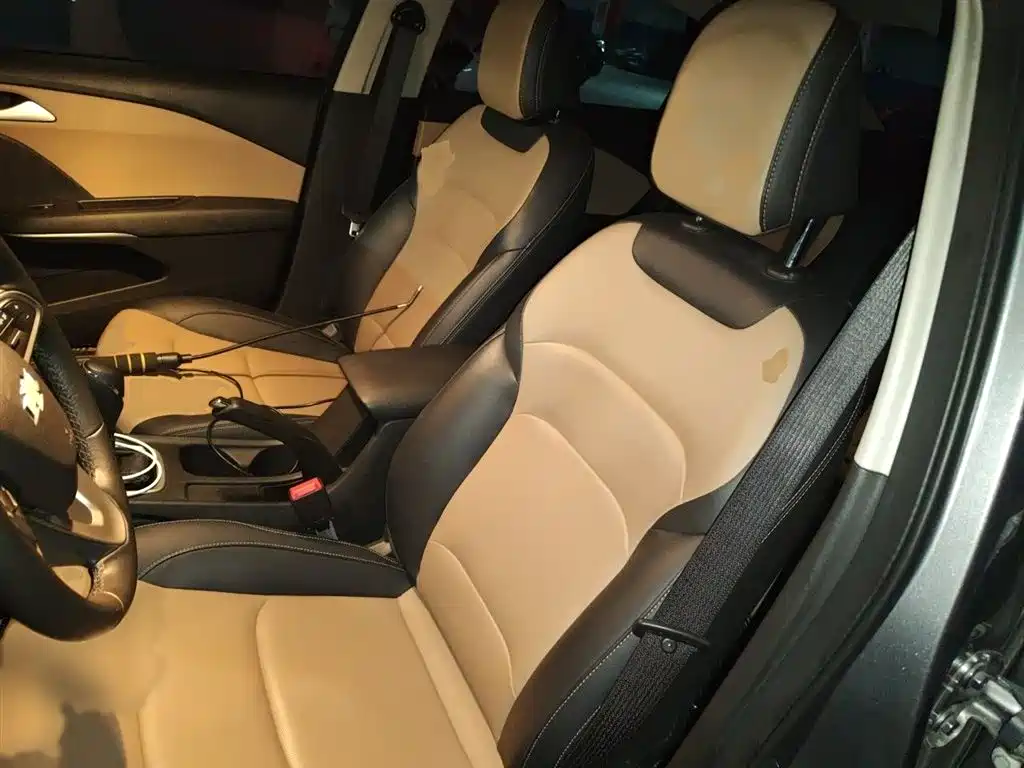 Chevrolet Monza 2020 320 Auto Comfort Edition фото 8