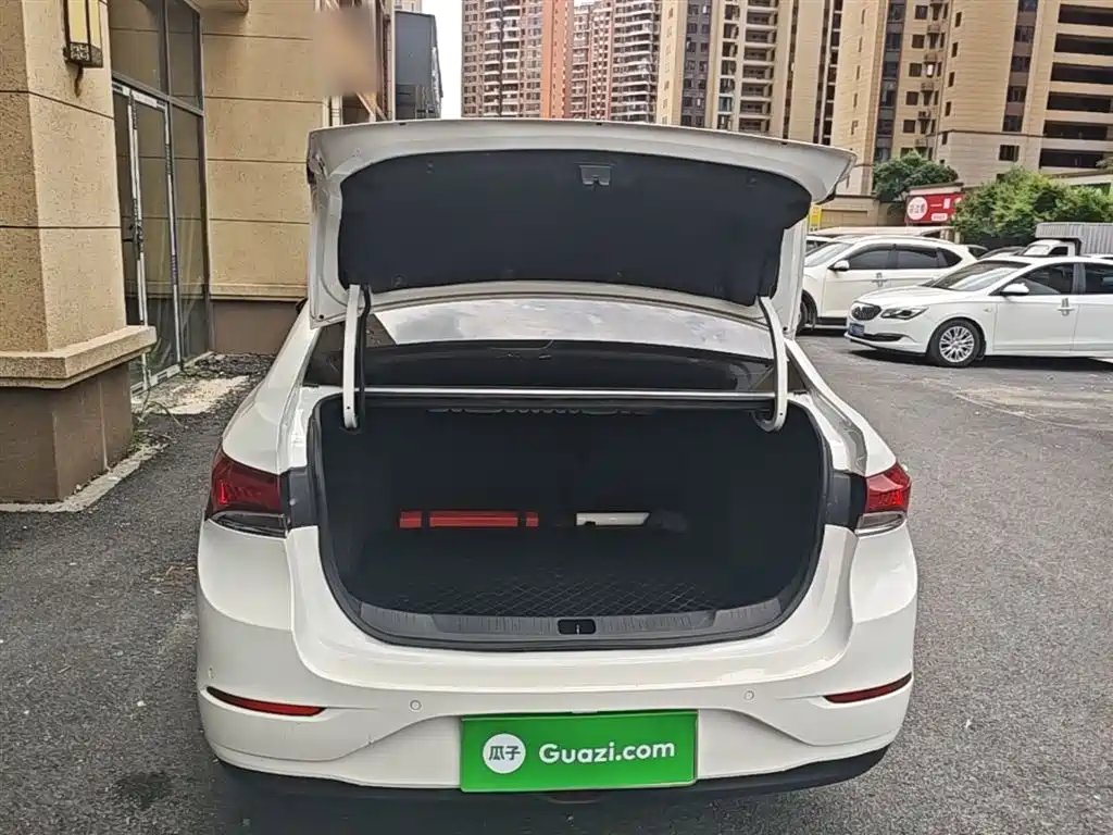 Buick Excelle 2019 18T Auto Connected Elite China VI фото 19
