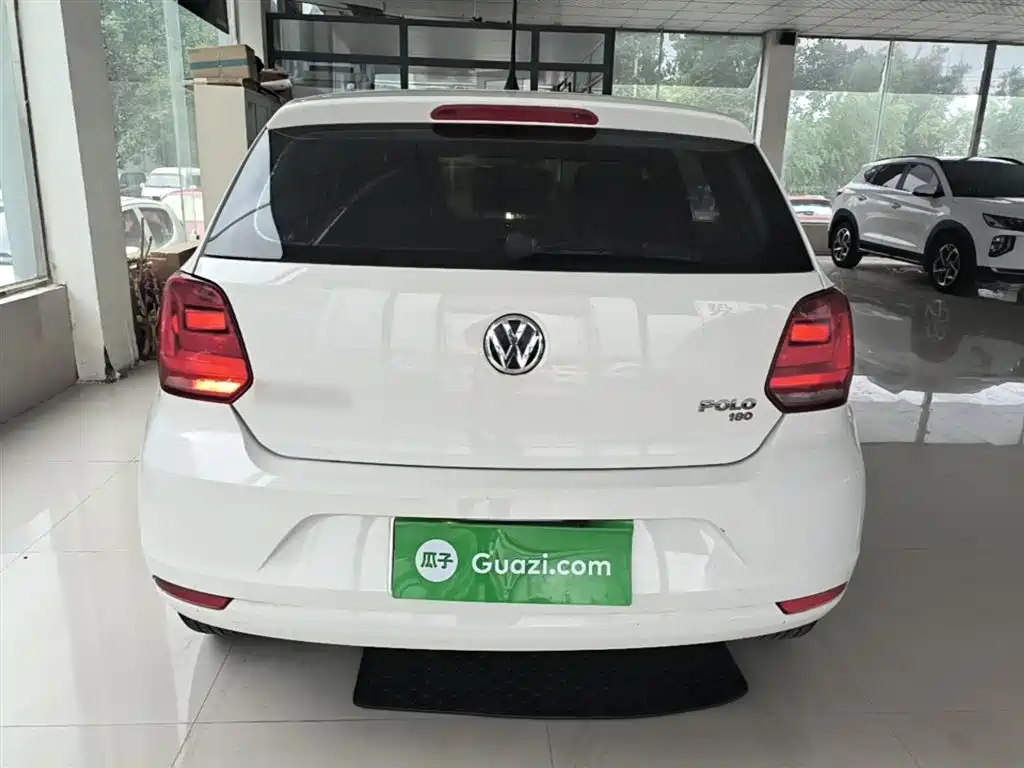 Volkswagen Polo 2018 1.5L Auto Safe Drive фото 6