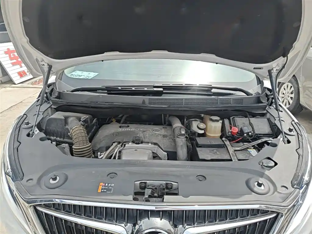 Buick GL8 2017 ES 28T Comfort Type China V фото 20