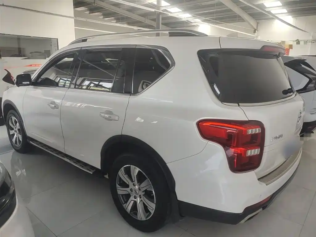 GAC Trumpchi Trumpchi GS7 2017 320T 2WD Luxury Smart Connect фото 5