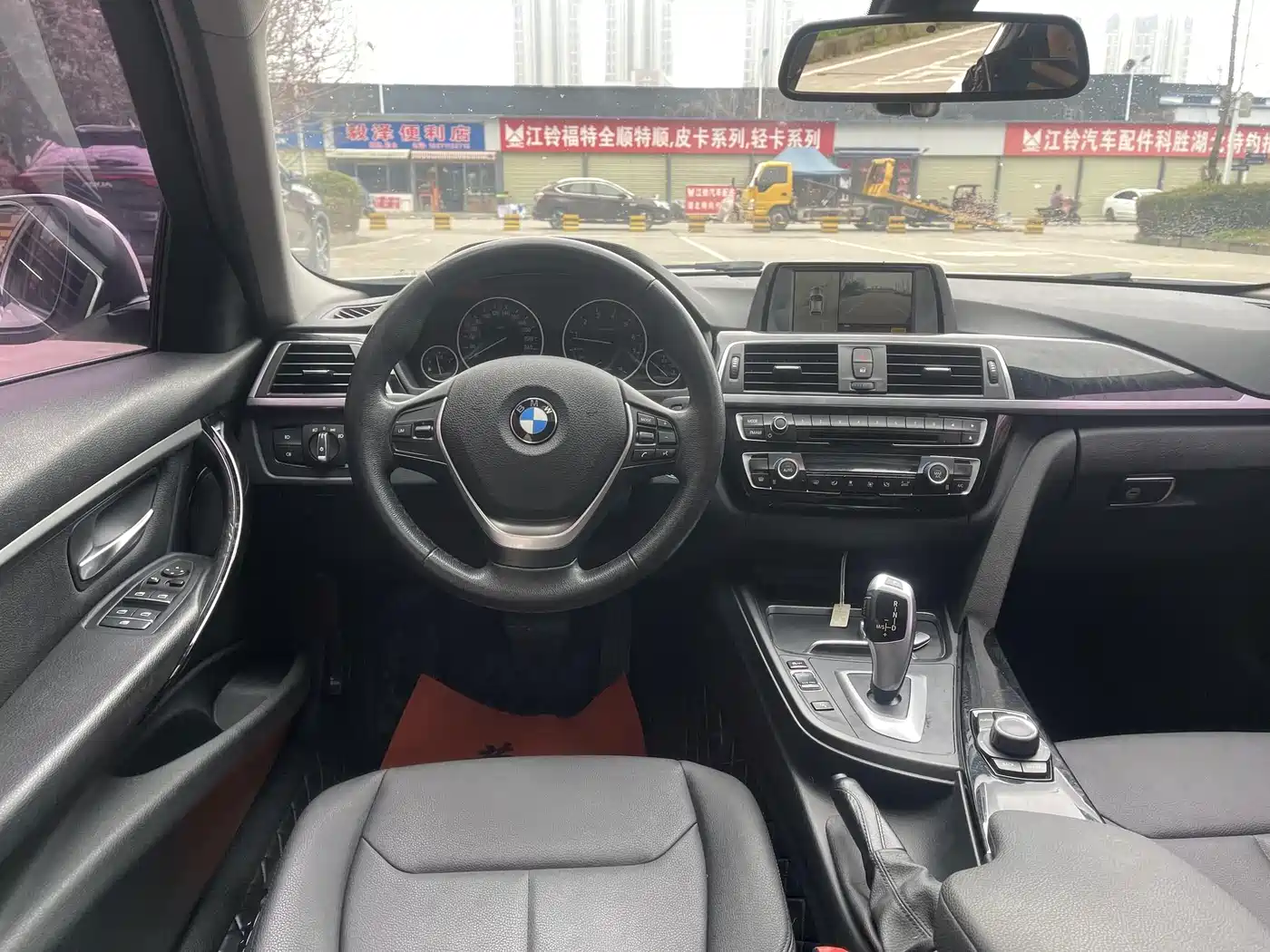 BMW 3 Series 2017 320Li Fashion фото 7