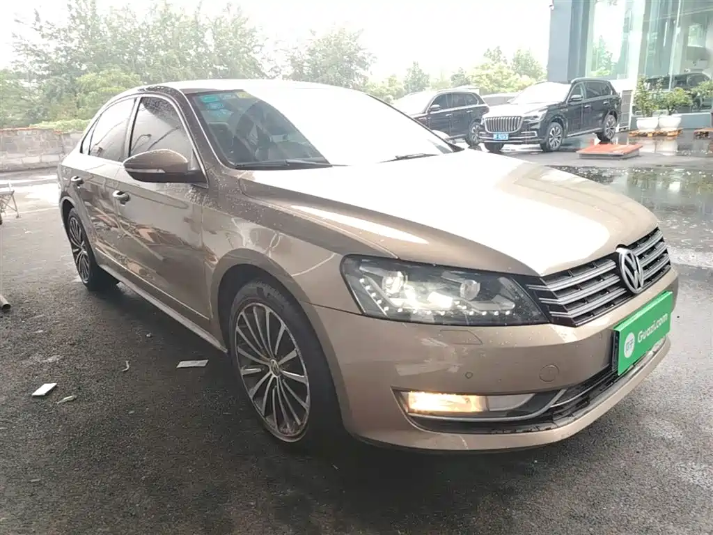 Volkswagen Passat 2015 1.8TSI DSG Prestige Edition фото 4