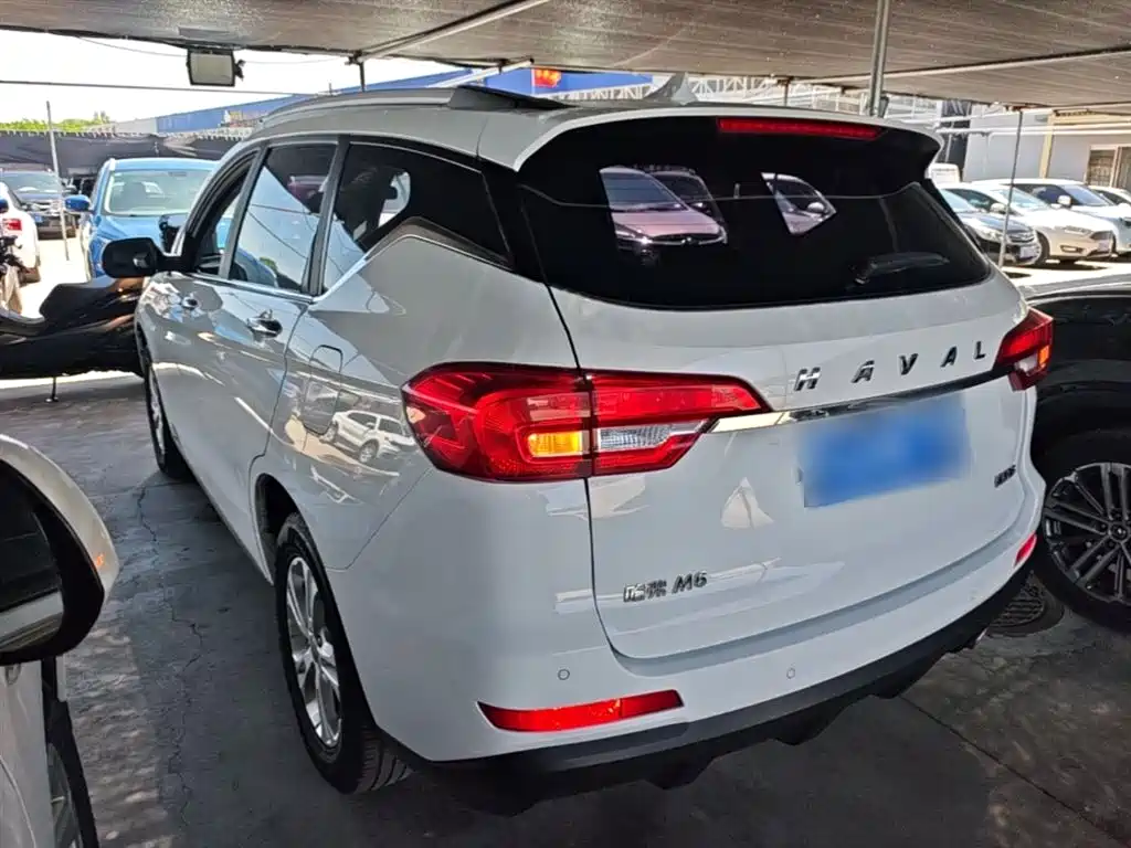 Haval M6 2018 1.5T Manual 2WD Elite фото 5