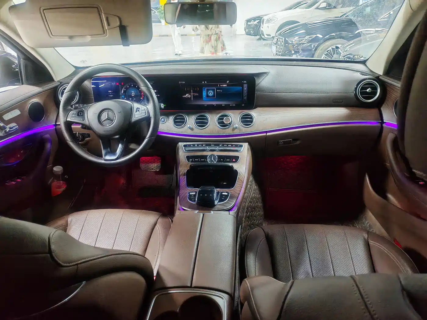 Mercedes-Benz E-Class 2018 E 300 L Luxury фото 3