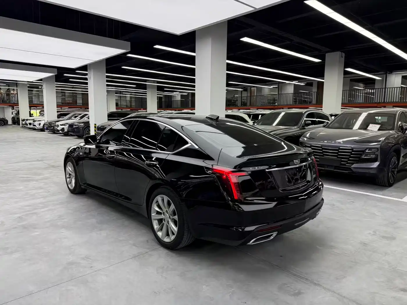 Cadillac CT5 2024 28T Luxury Model Pro фото 14