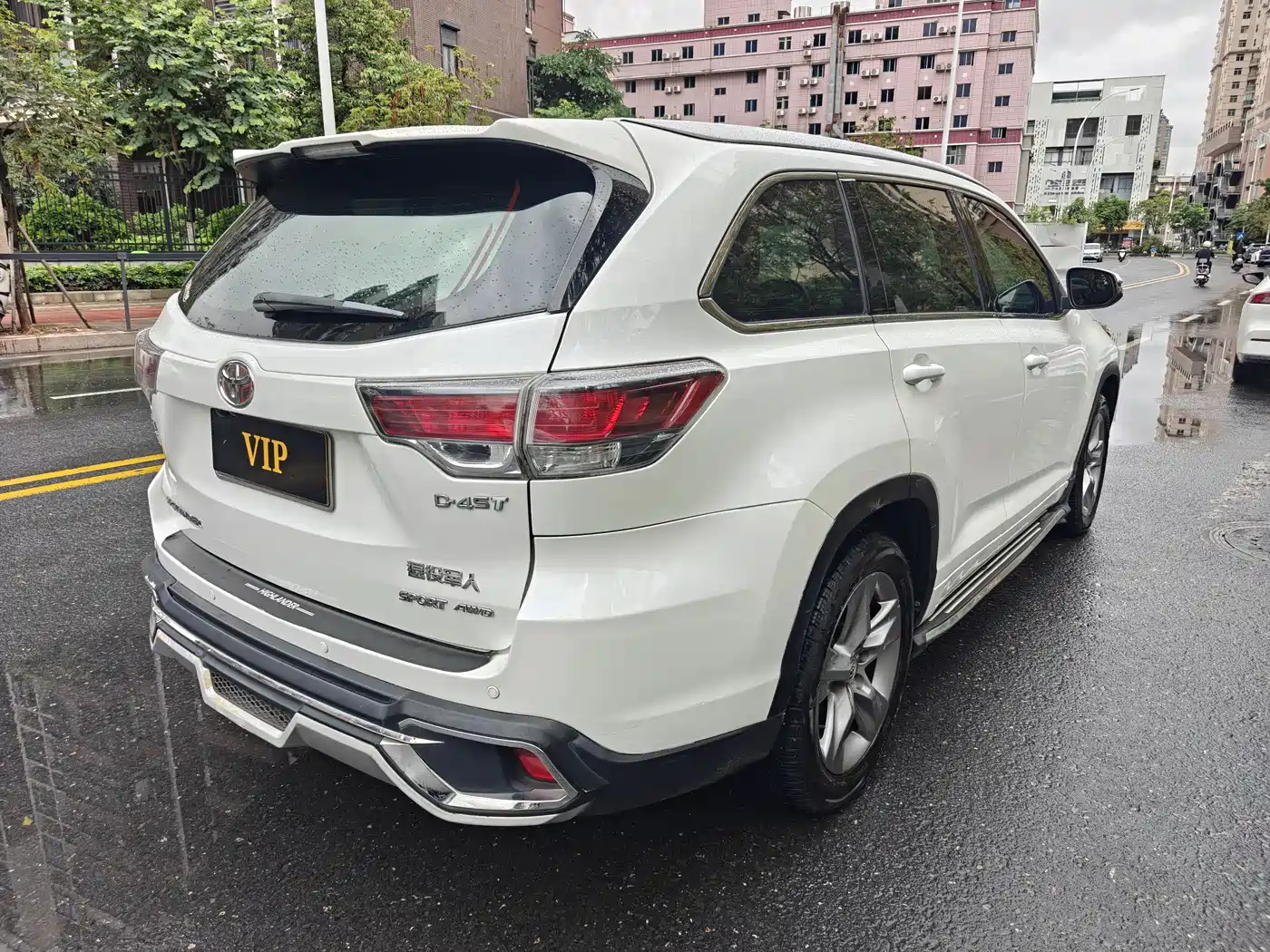 Toyota Highlander 2015 2.0T AWD Luxury Edition 7-seater фото 6