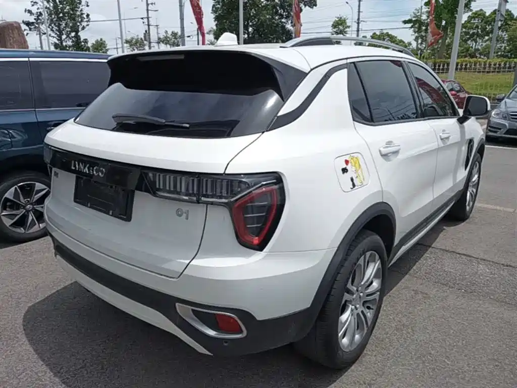Lynk & Co 01 2019 2.0T 2WD Type Pro Version China VI фото 7