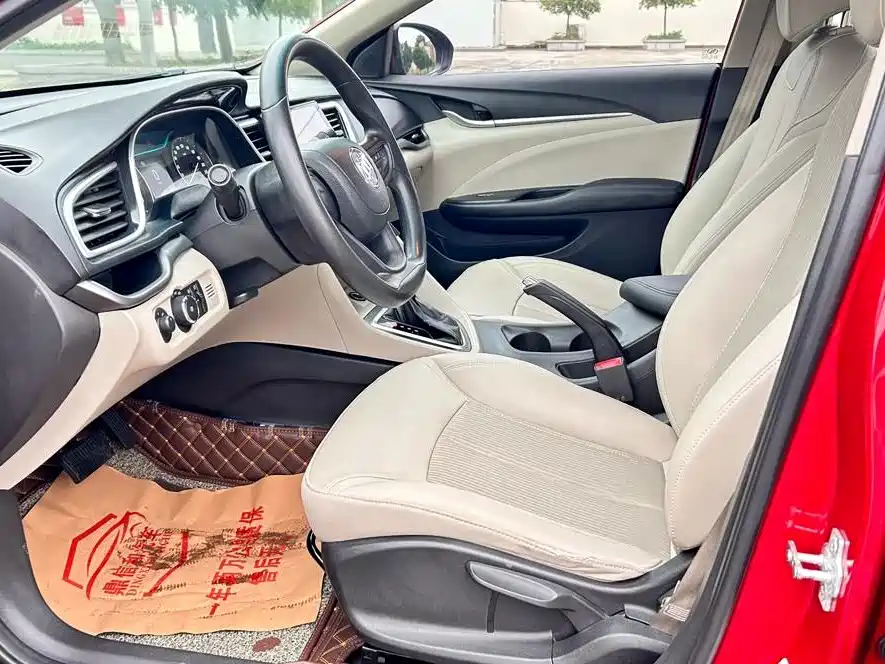 Buick Excelle 2017 15N Automatic Elite фото 7