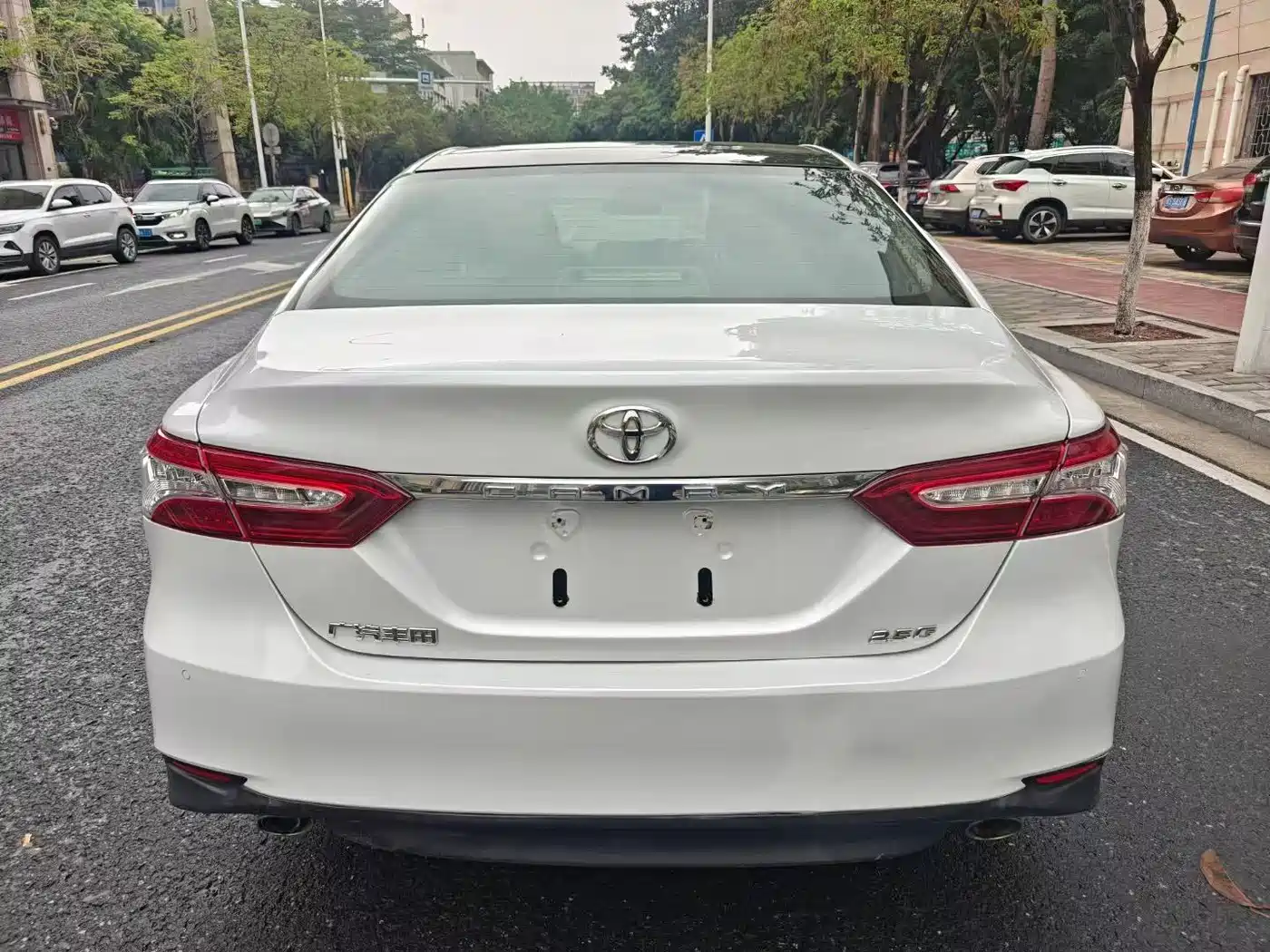 Toyota Camry 2019 2.5G Luxury Edition China VI фото 5