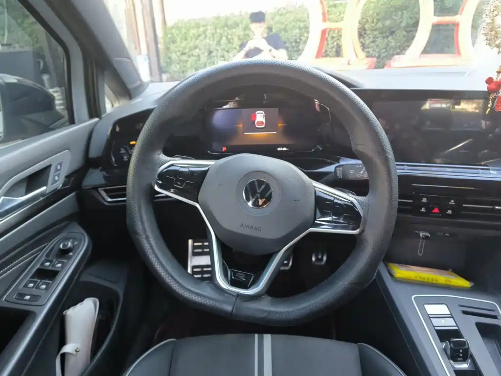 Volkswagen Golf 2024 2023 280TSI DSG R-Line Lite
