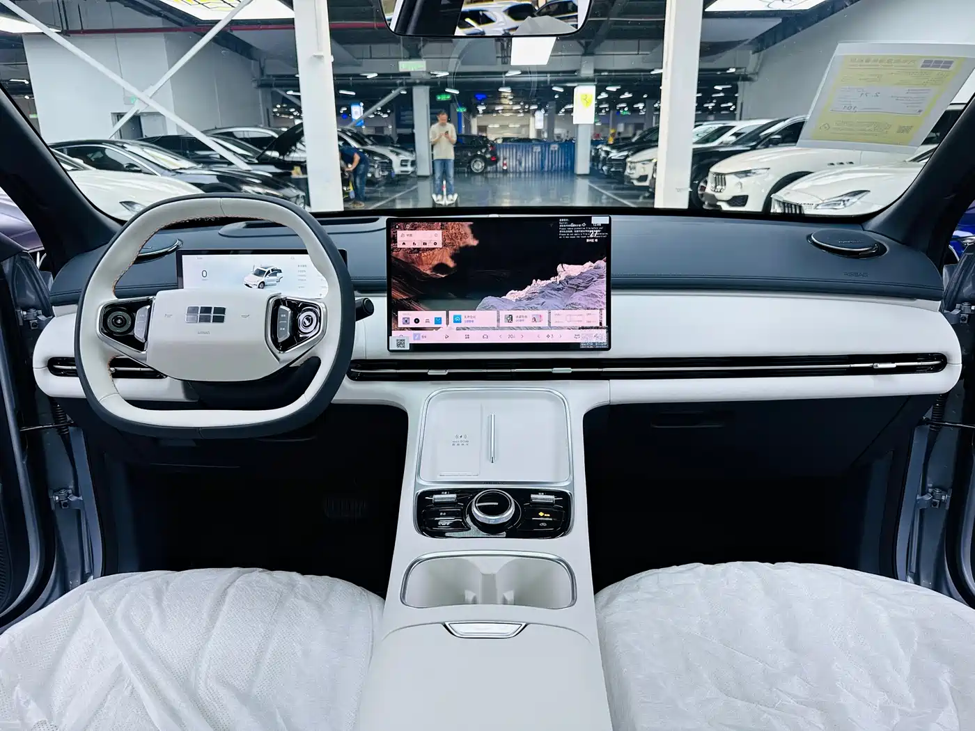 Geely Galaxy Galaxy Starship 7 EM-i 2025 Model 120km Explorer+ Edition фото 6