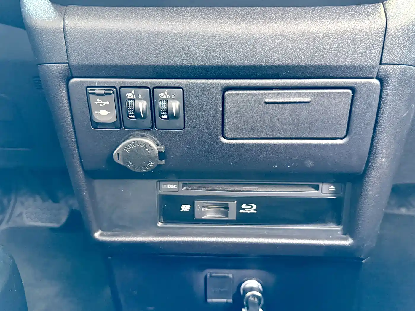 Toyota Sienna 2015 3.5L 2WD LE фото 24