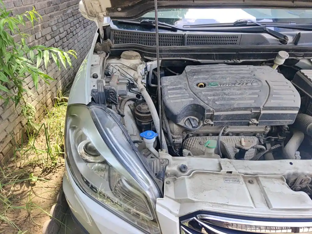 Suzuki SX4 S-Cross 2015 2015 1.6L CVT 2WD Elite