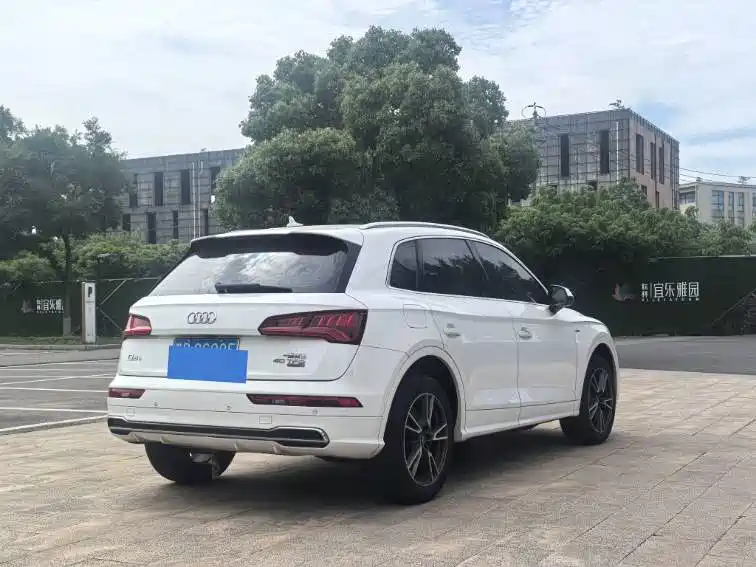 Audi Q5L 2020 40 TFSI Prestige Fashion фото 6