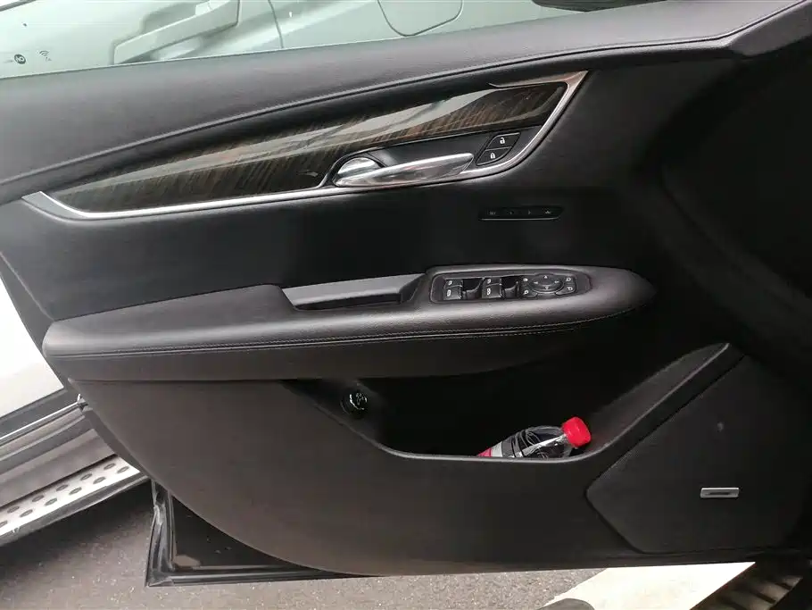Cadillac XT5 2018 25T Luxury фото 7