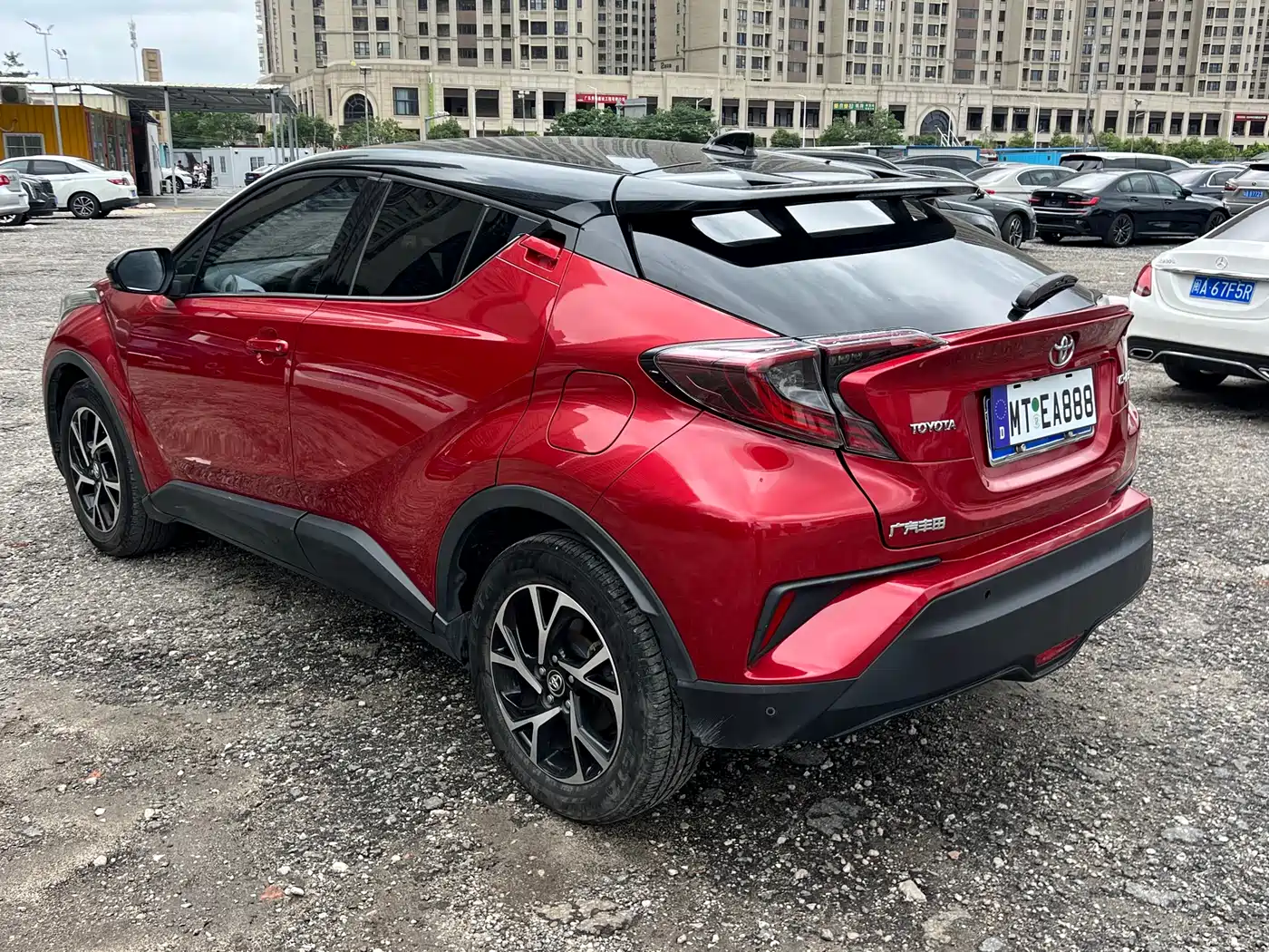 Toyota C-HR 2018 Model 2.0L Luxury Sunroof Version China V фото 5