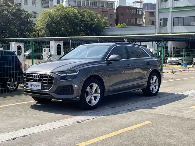 Audi Audi Q8 2019 45 TFSI Luxury Elegance