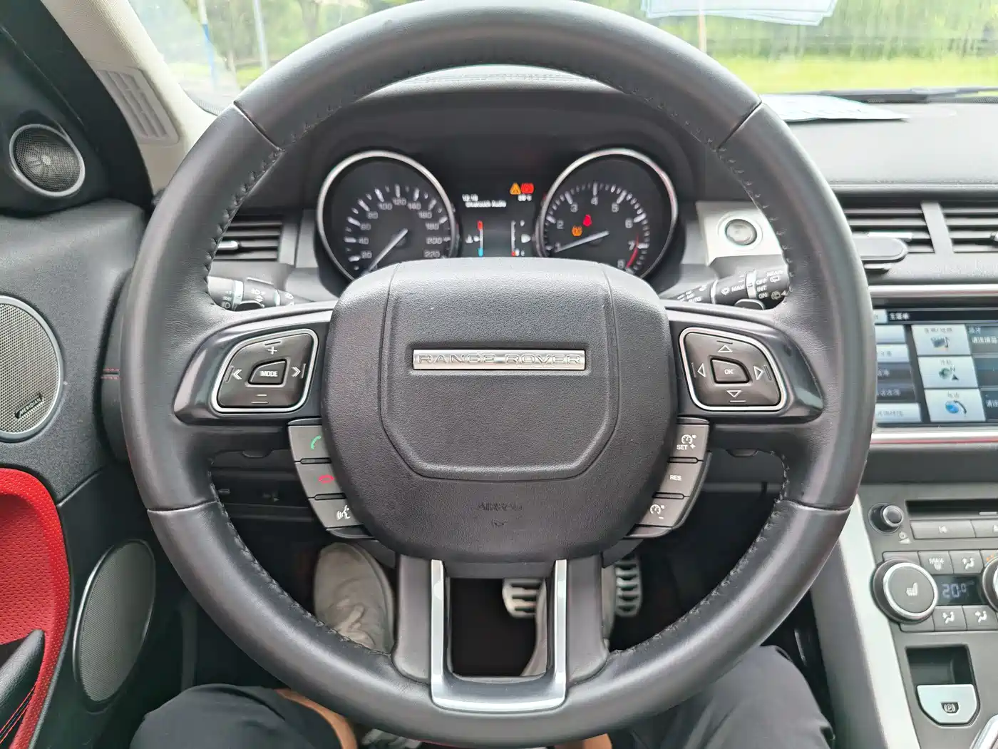 Land Rover Range Rover Evoque (Import) 2014 2.0T 5-door Brilliance Sport фото 15