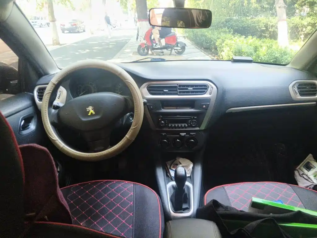Peugeot 301 2014 2014 1.6L Manual Comfort Edition