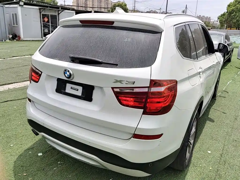 BMW X3 (Import) 2014 xDrive20i X Design Package фото 7