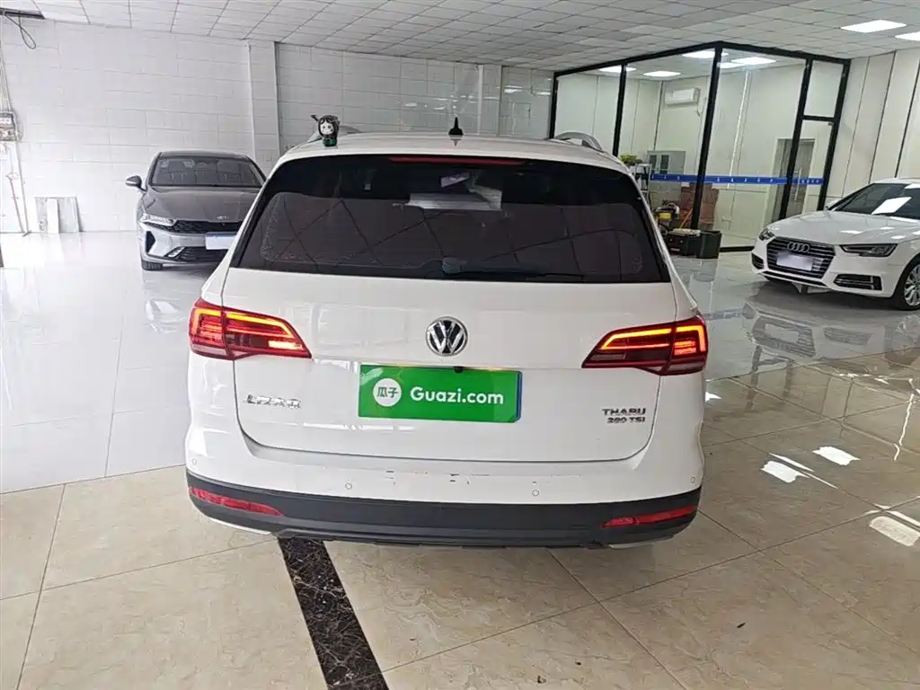 Volkswagen Tharu 2019 280TSI 2WD Comfort Edition China VI фото 6