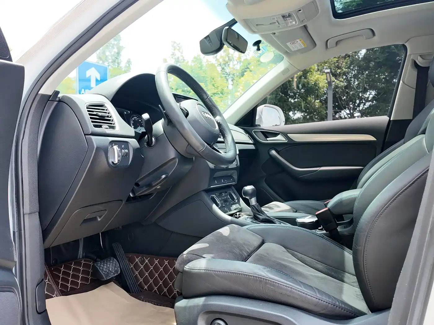 Audi Q3 2018 30th Anniversary Edition 35 TFSI Sport фото 6