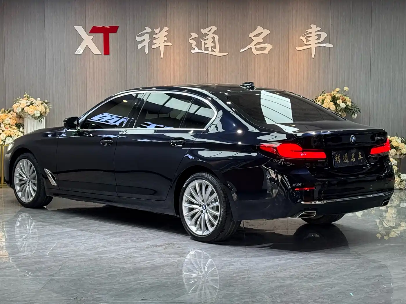 BMW 5 Series 2021 530Li Premium Luxury Package фото 20
