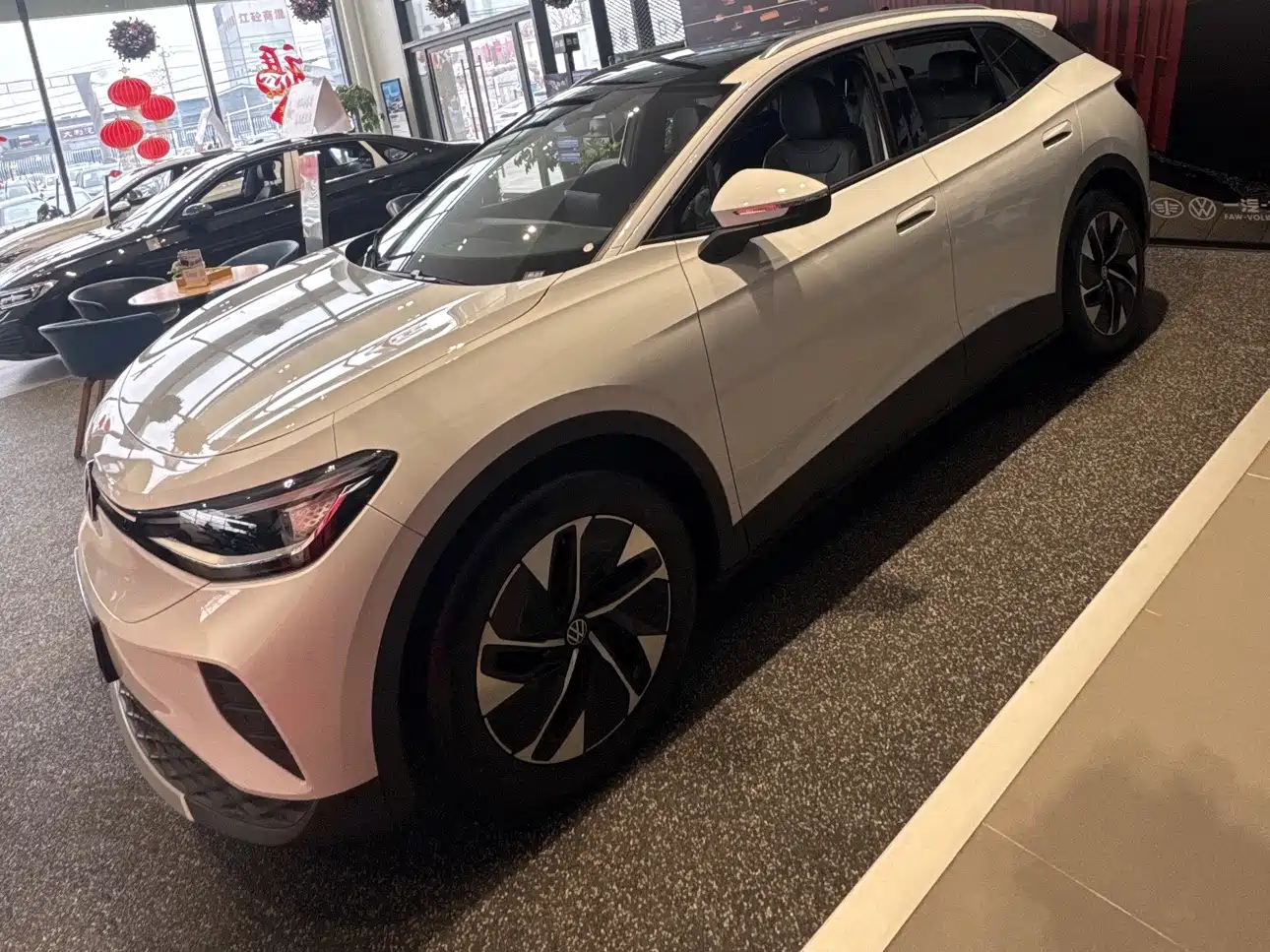 VOLKSWAGEN ID.4 CROZZ