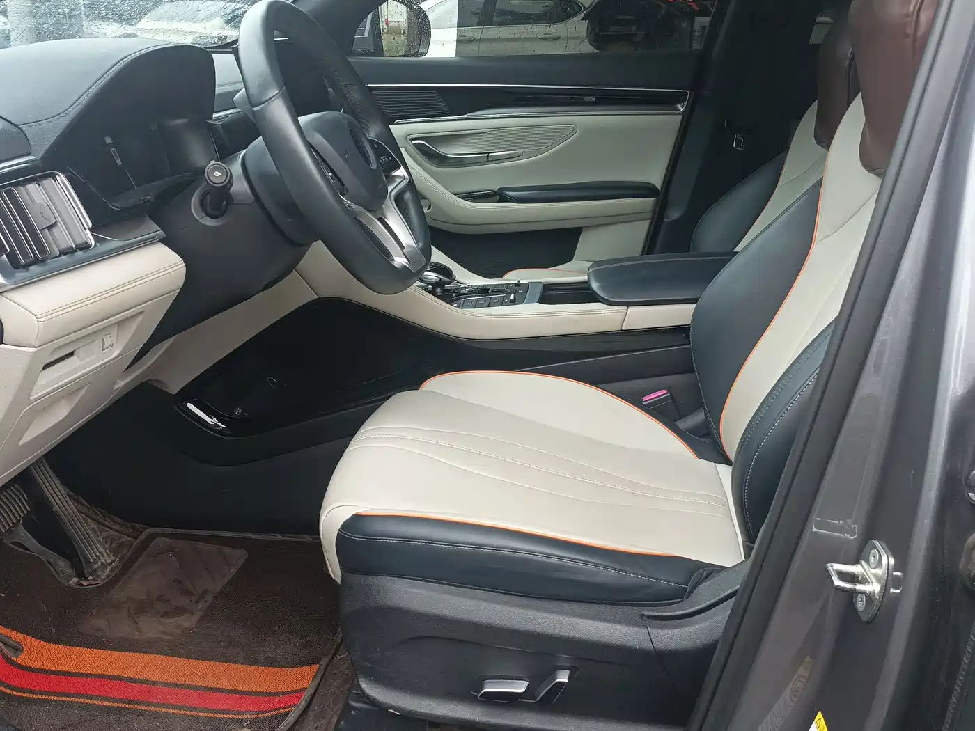 BYD Song PLUS PHEV 2021 EV Premium Model фото 4