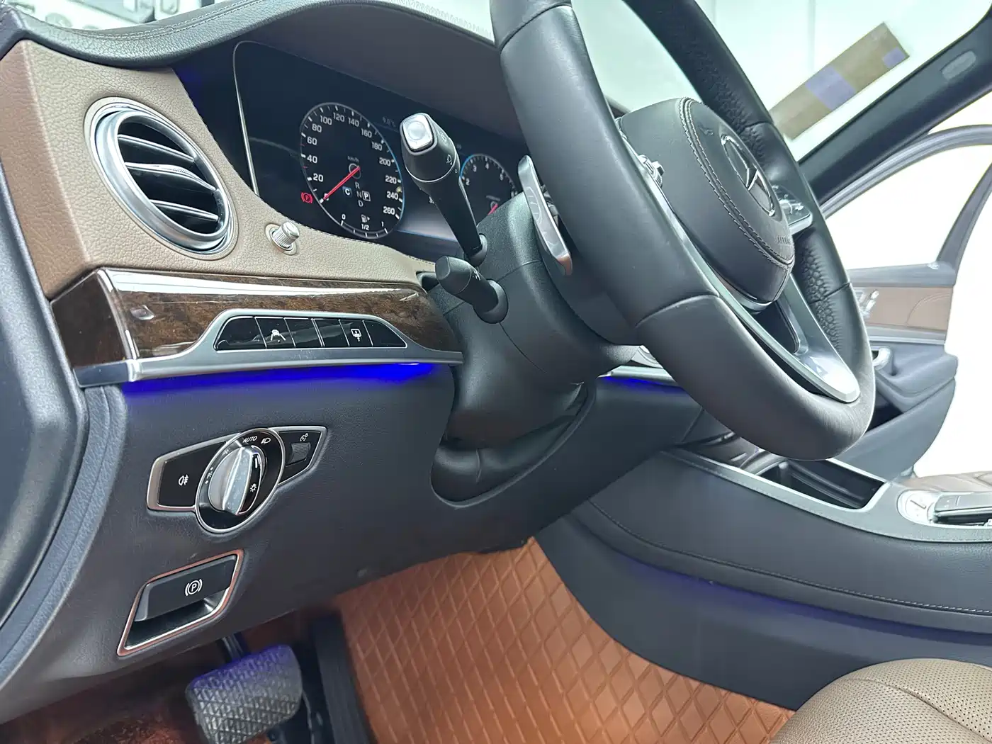 Mercedes-Benz S-Class 2020 S 350 L Business Edition Collector's Version фото 8