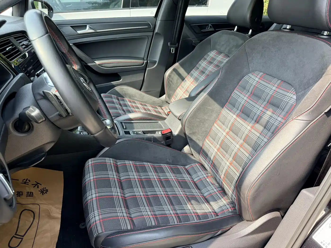 Volkswagen Golf GTI 2018 2.0TSI GTI фото 10