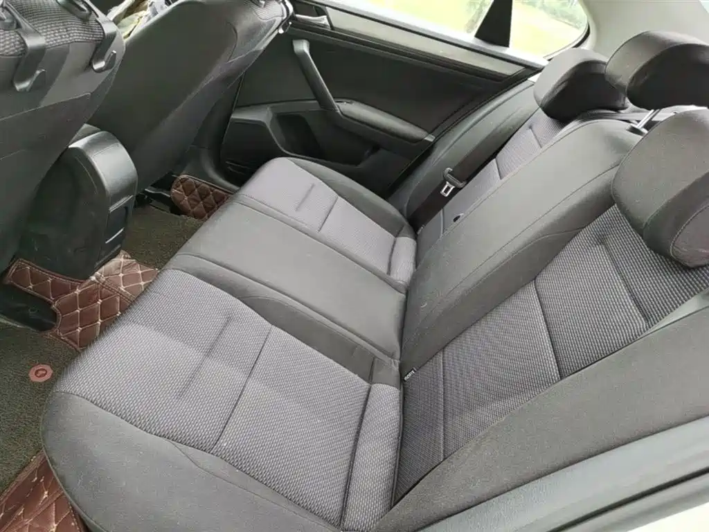 Volkswagen Bora 2016 Model 1.6L Automatic Fashion фото 17