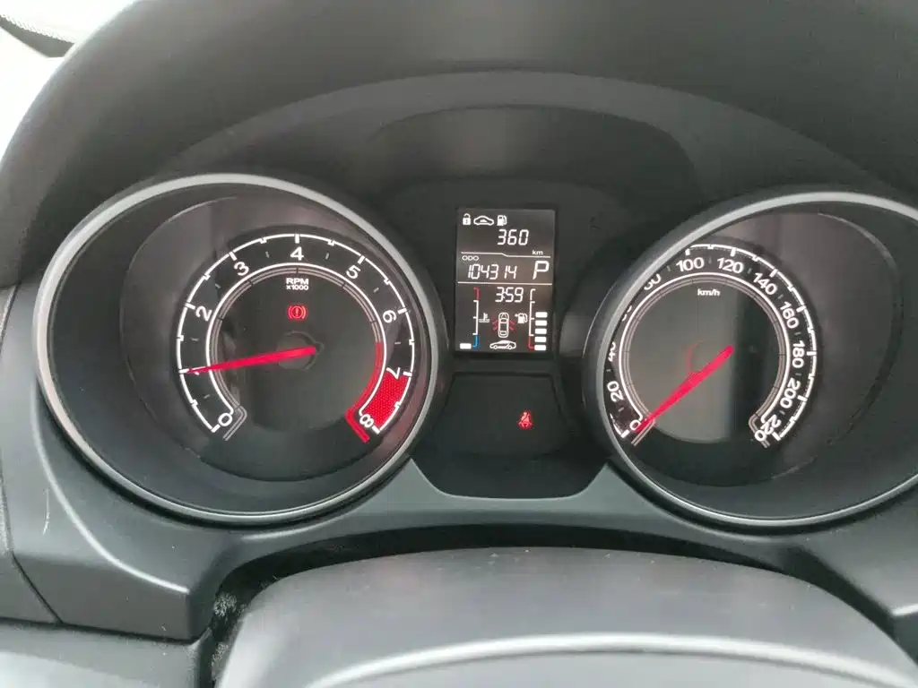 MG GT 2016 2015 1.5T Automatic Luxury Edition
